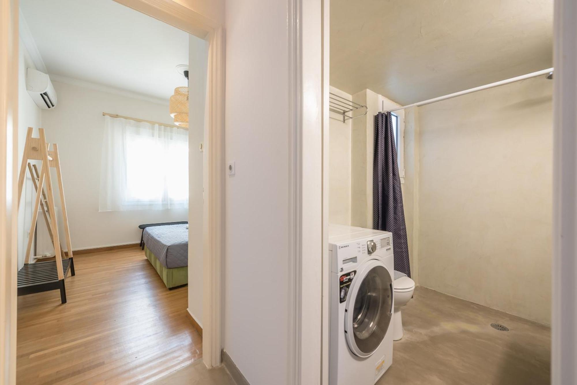 アテネStylish 2 Bd Urban Retreat Near Panormou Metroアパートメント エクステリア 写真