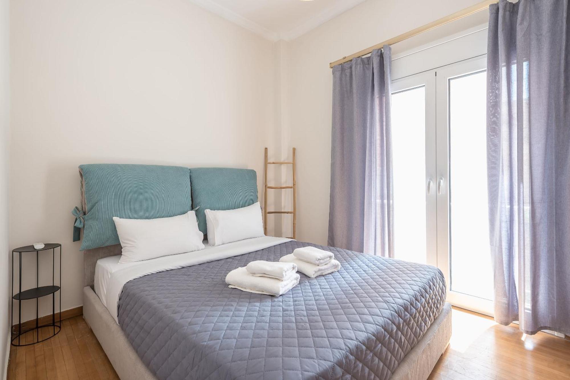 アテネStylish 2 Bd Urban Retreat Near Panormou Metroアパートメント エクステリア 写真