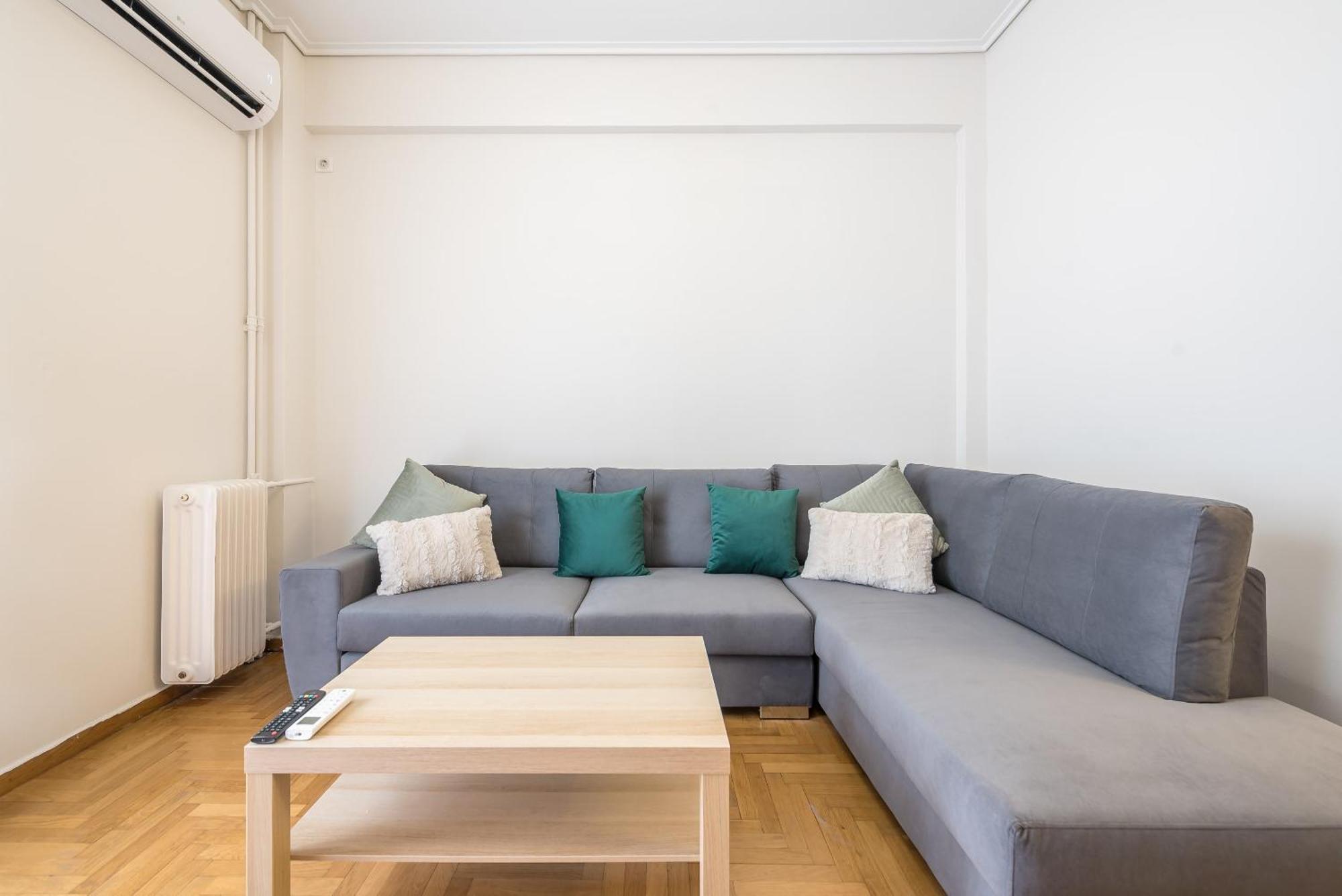 アテネStylish 2 Bd Urban Retreat Near Panormou Metroアパートメント エクステリア 写真