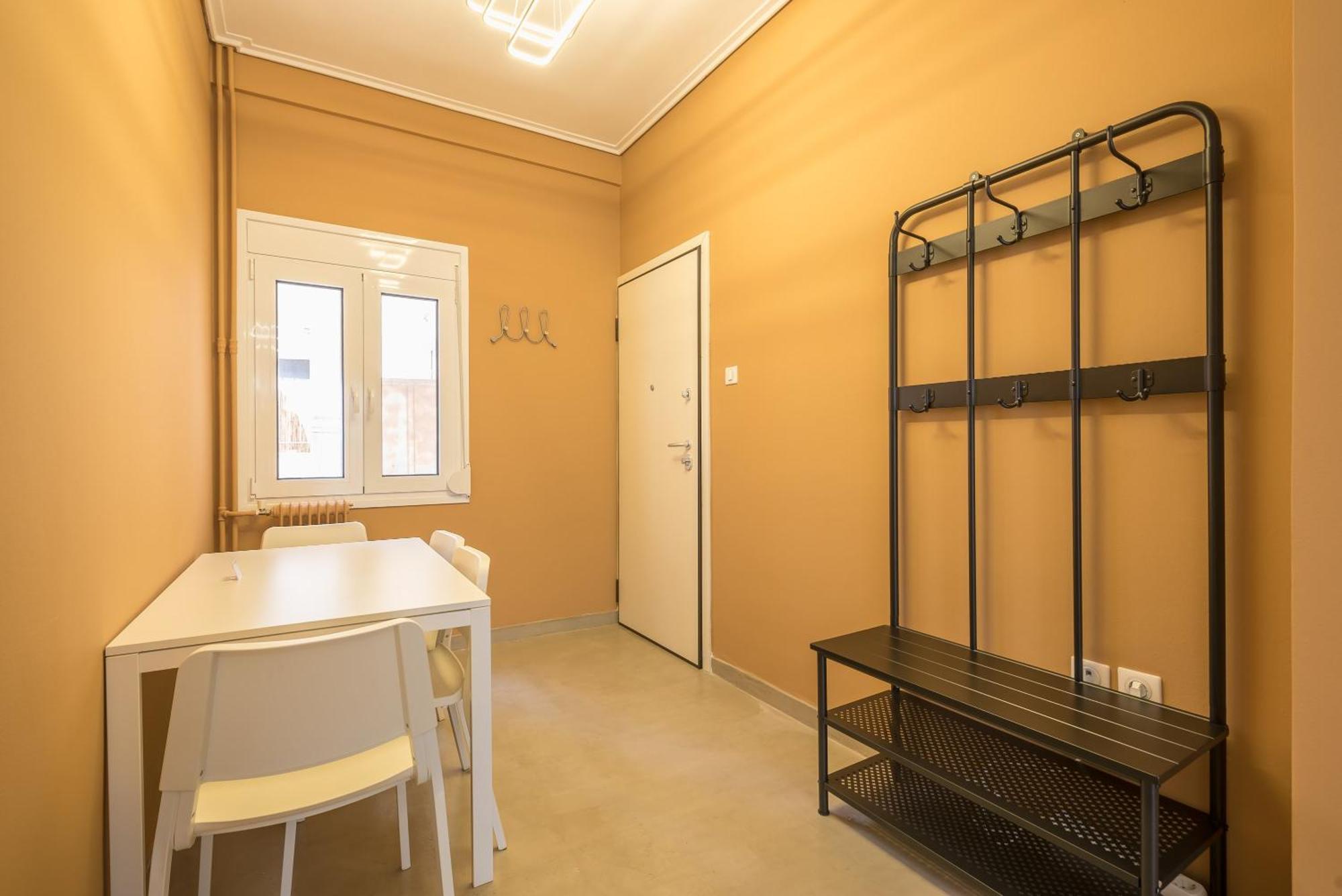 アテネStylish 2 Bd Urban Retreat Near Panormou Metroアパートメント エクステリア 写真